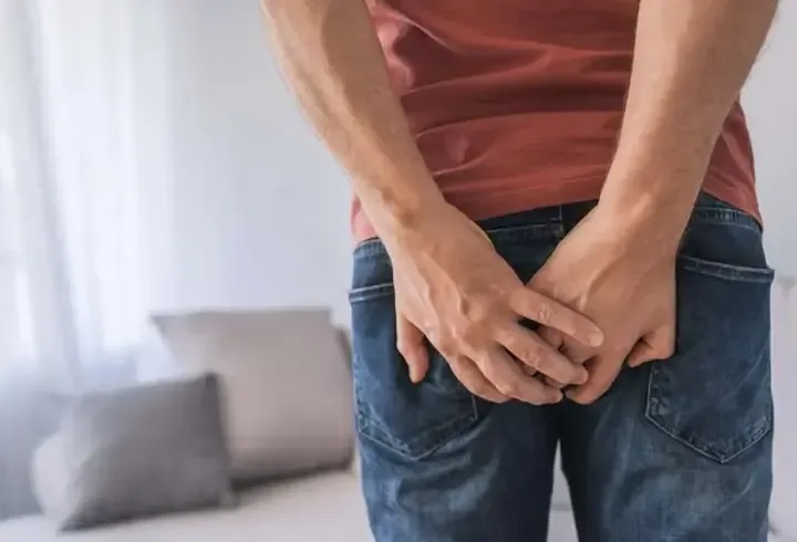 Anal Fissürde Uzun Süreli Ağrı ve Kasılma Neden Önemli?