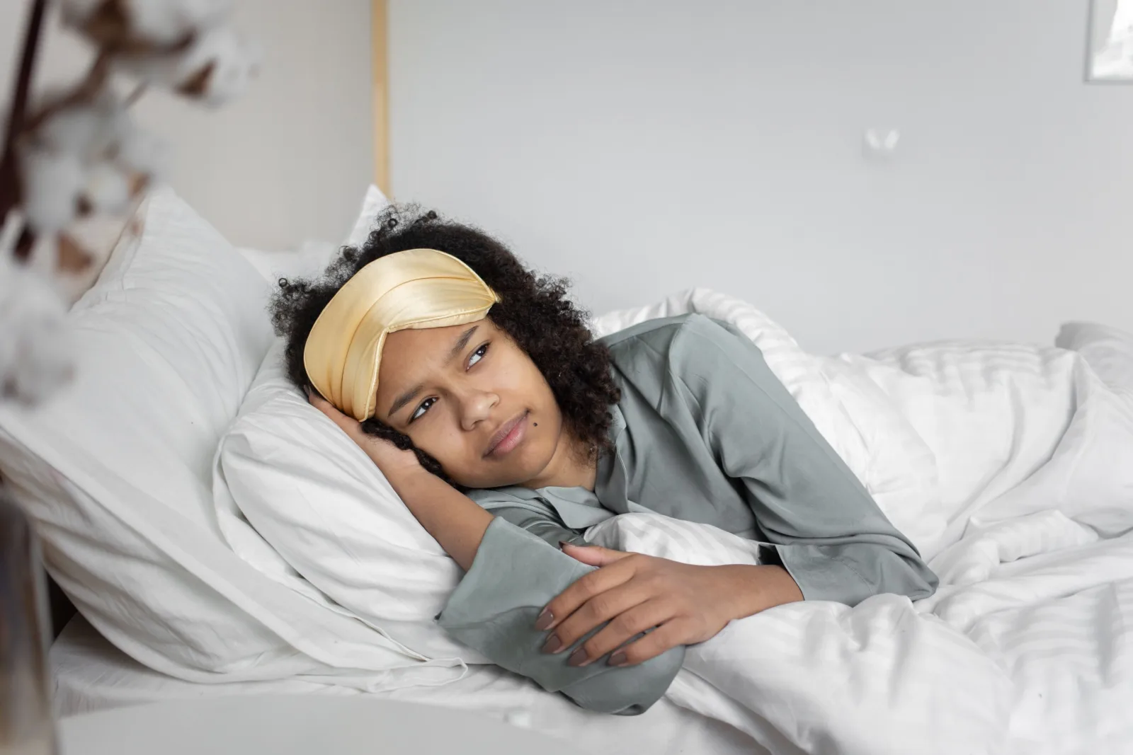 Melatonin ile uykuya yardımcı olmak düşünülenler için bilmeniz gerekenler